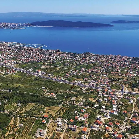 Gorgeous In Kastel Kambelovac Kaštela